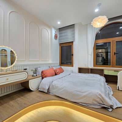 Miete eines modernen 3-stöckigen Hauses im Stadtteil Hai Chau, Da Nang, Vietnam